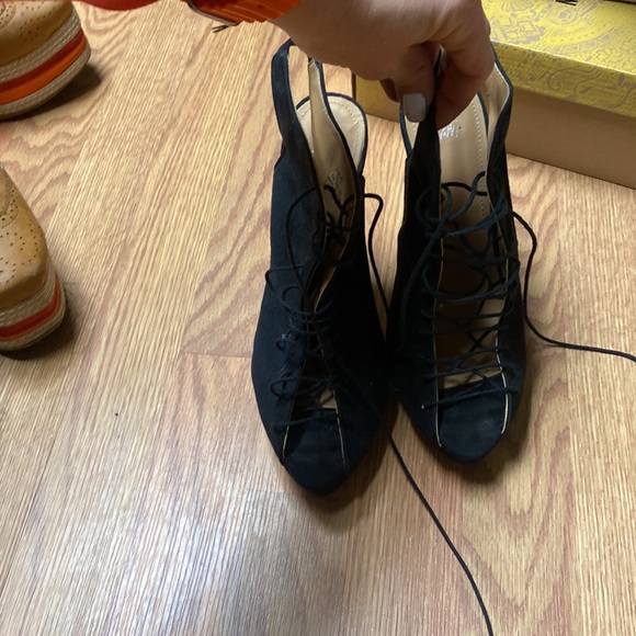 Zara style hm sandals - Picture 3 of 5